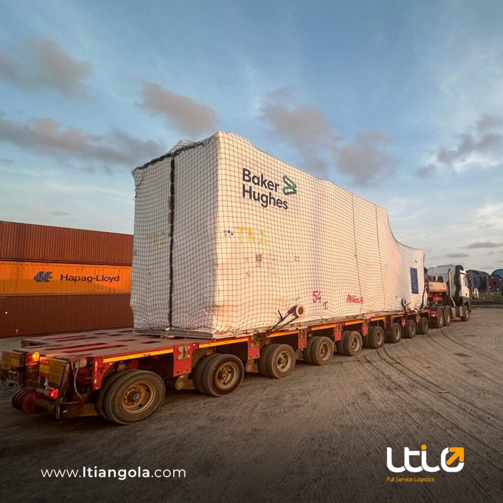 LTI - Transporte de equipamentos para refinaria